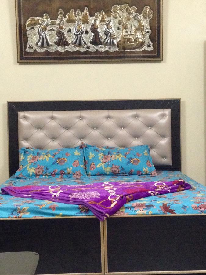 Aroras Bandb Amritsar Exterior photo